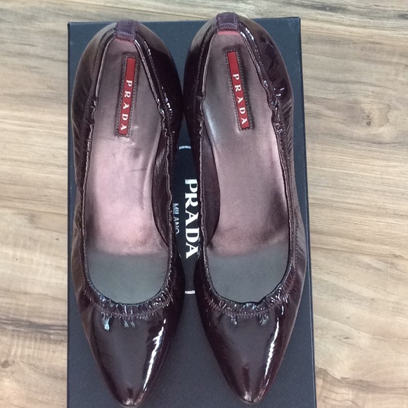 Prada shoes 39